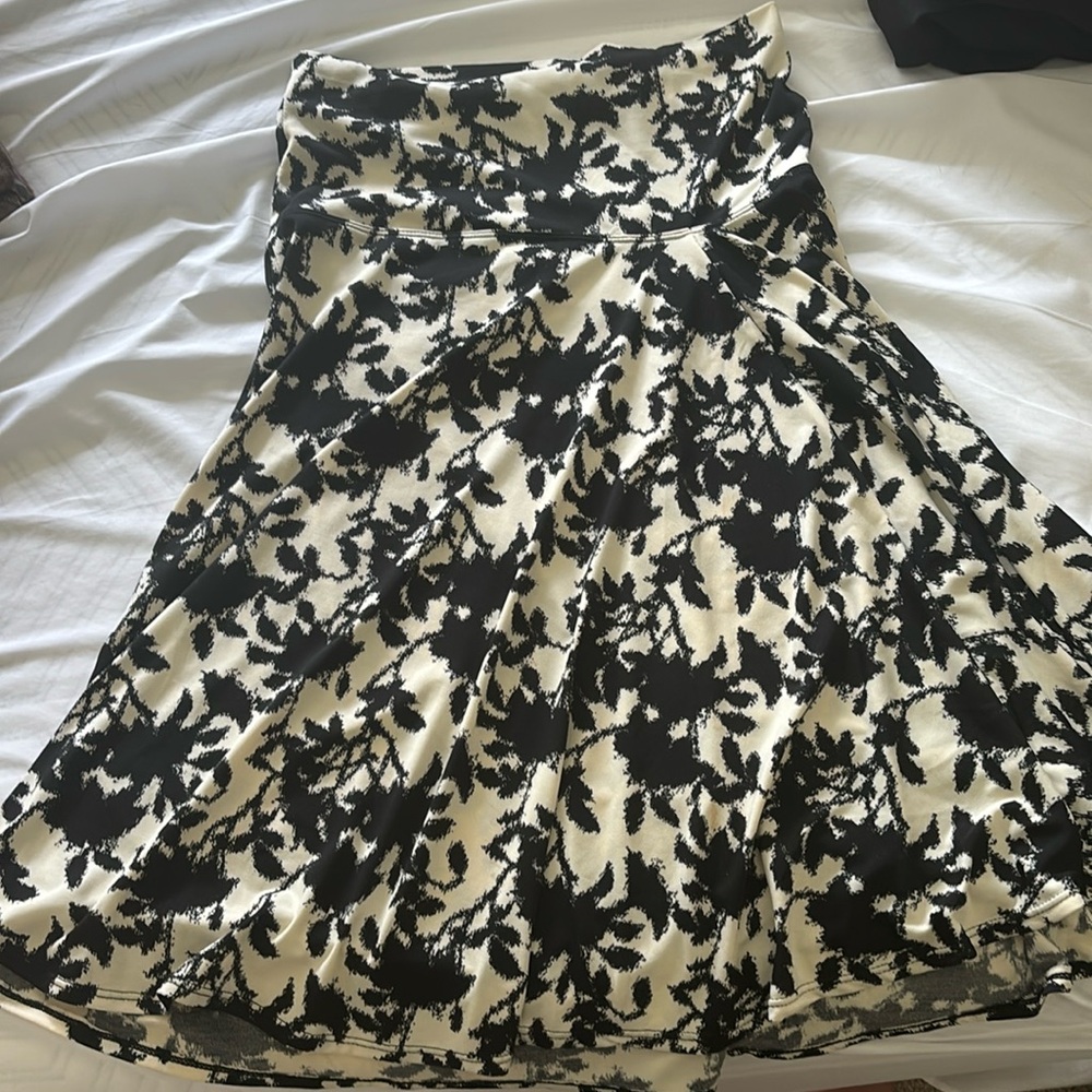 Max Studio Skirt